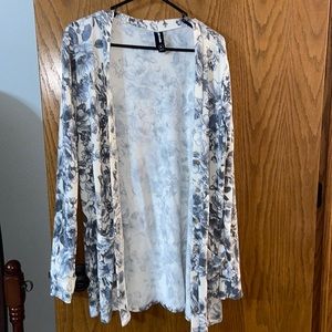 Agnes and Dora Cardigan